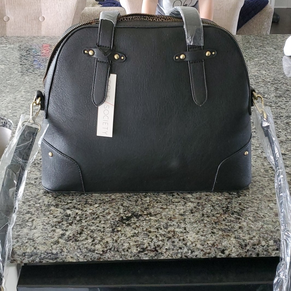 Black purse